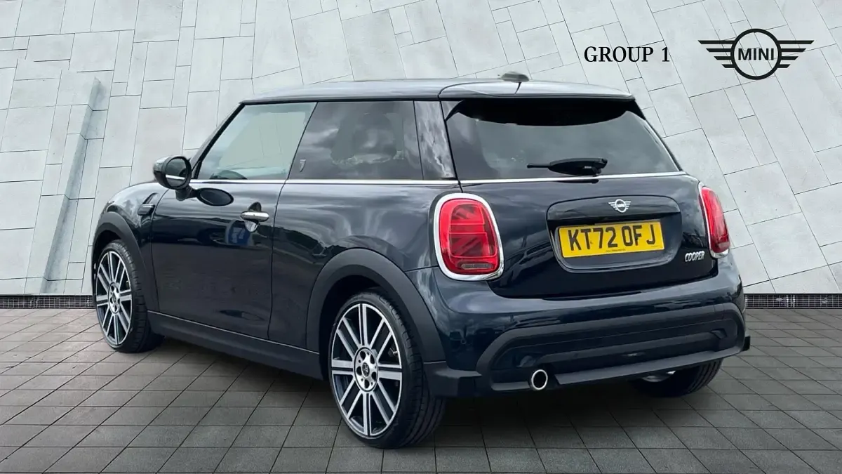 Used Mini Cooper Exclusive 136 HP (100 kW) 2022 Black Hatchback