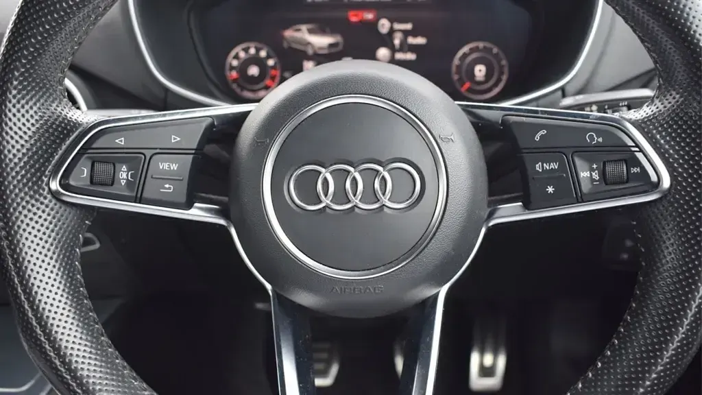 Used Audi TT S-Line 230 HP (169 kW) 2015 White Coupe