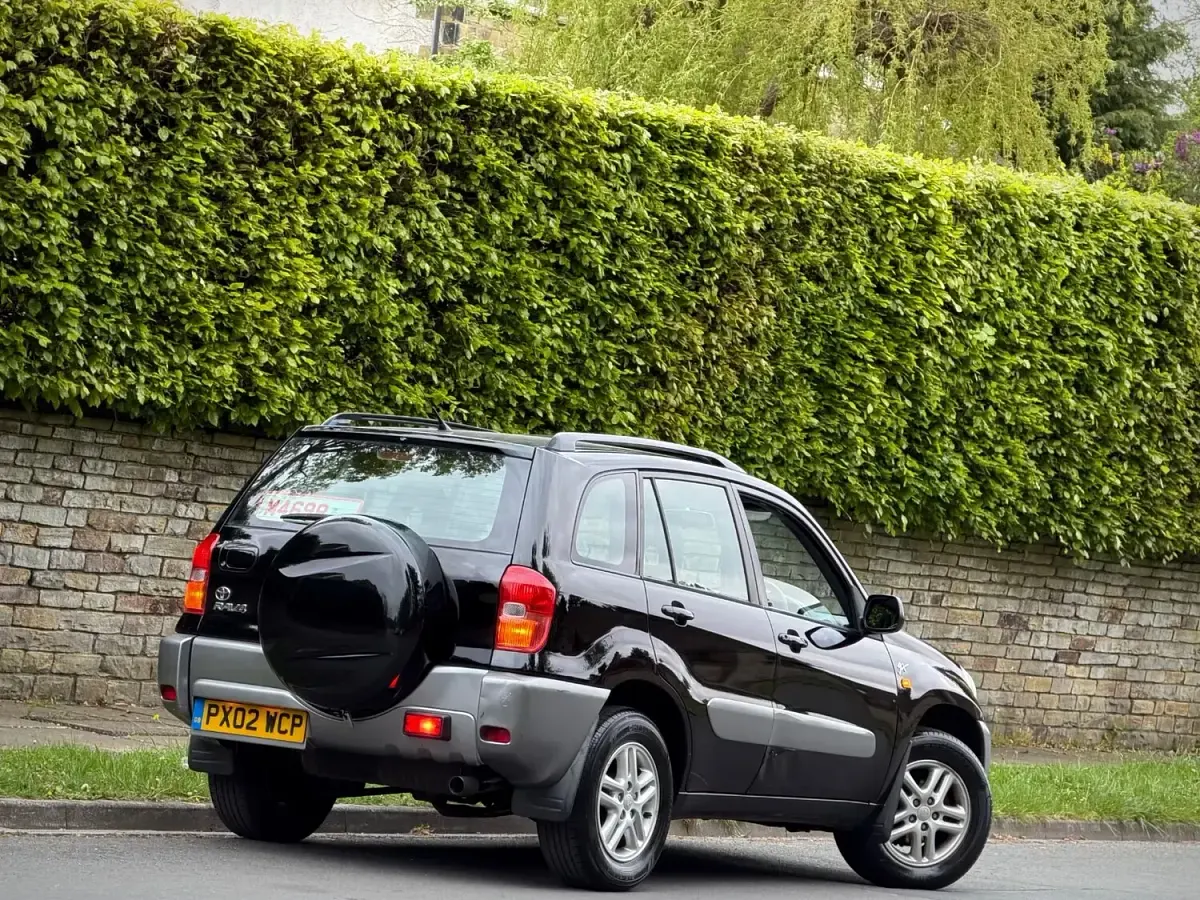 Used Toyota RAV4 2002 Black SUV