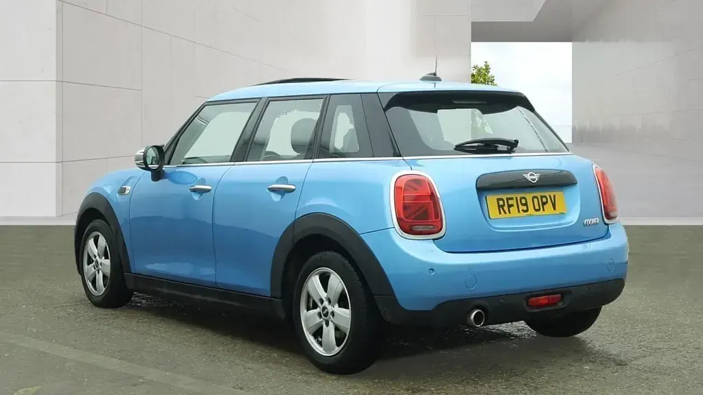 Usado Mini Cooper Classic 2019 Azul Citadino