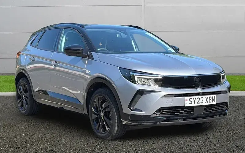 Used Vauxhall Grandland X 131 HP (96 kW) 2023 SUV