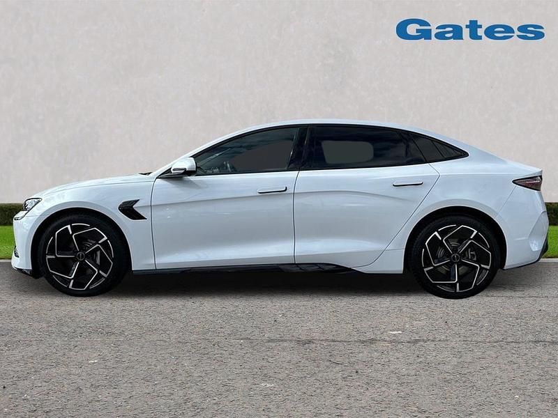 Used BYD Seal Design 230 kW (313 HP) 2025 White Sedan