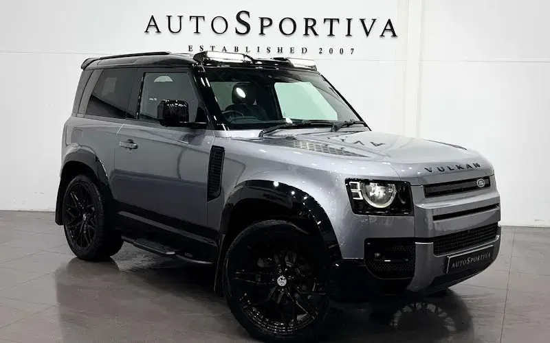 Used Land Rover Defender S 200 HP (147 kW) 2021 SUV