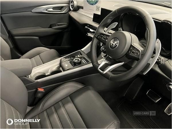 New Alfa Romeo Tonale Veloce 158 HP (116 kW) 2025 Red SUV