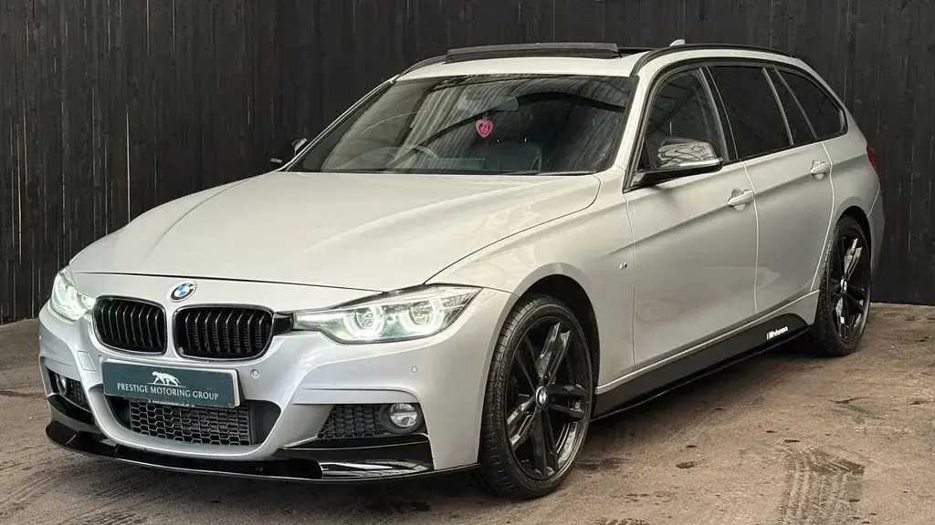 Used BMW 320 M Sport 2019 Silver Estate