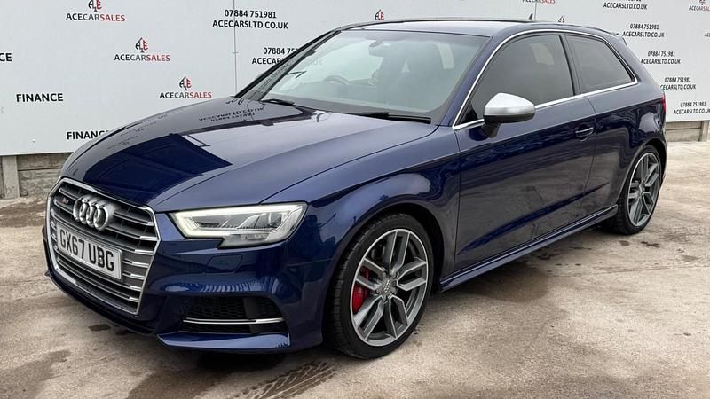 Used Audi S3 Sportback Comfort 2017 Blue Hatchback