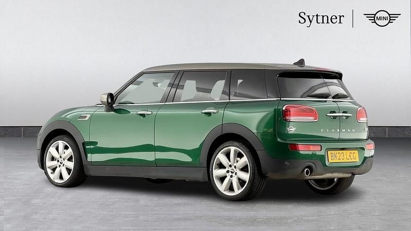Used Mini Cooper Clubman Exclusive 134 HP (98 kW) 2023 Green Estate