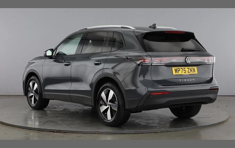 Used VW Tiguan Match 147 HP (108 kW) 2025 Grey SUV
