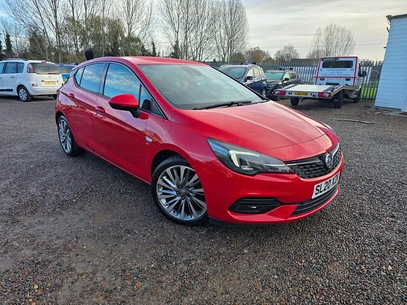 Used Vauxhall Astra SRi 145 HP (106 kW) 2020 Red Hatchback