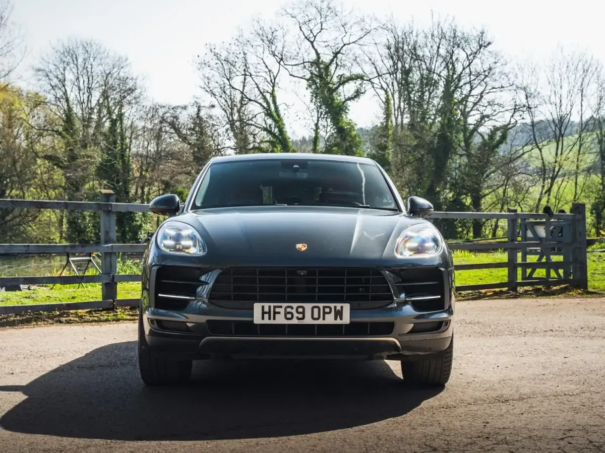 Usado Porsche Macan 354 HP (260 kW) 2019 Cinzento SUV