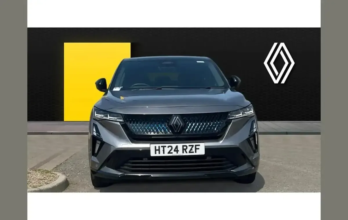 Used Renault Rafale Iconic Esprit Alpine 196 HP (144 kW) 2024 Other SUV