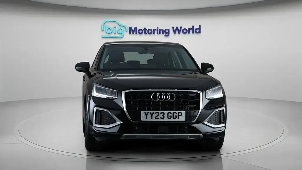 Używany Audi Q2 Sport 150 KM (110 kW) 2023 Czarny SUV