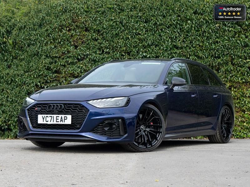 Used Audi RS4 Black Edition 450 HP (330 kW) 2021 Blue Estate