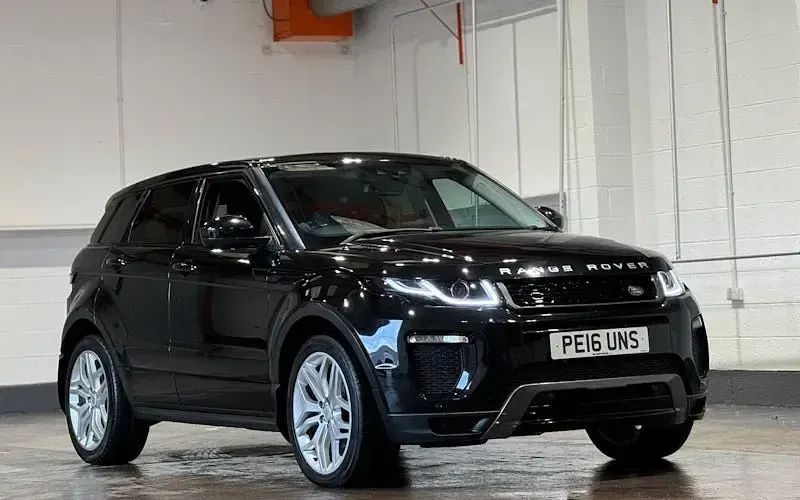 Used Land Rover Range Rover evoque HSE Dynamic 179 HP (131 kW) 2018 Hatchback