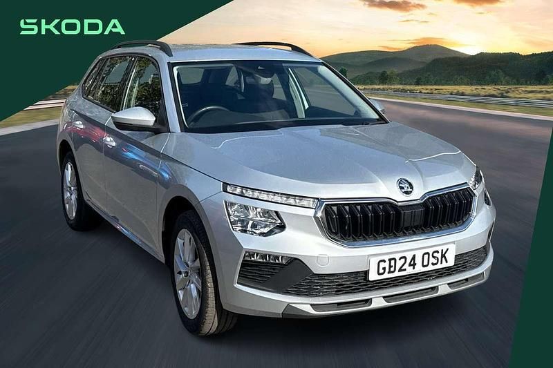 Brilliant silver metallic Used 2024 Skoda Kamiq SE SUV | £18,898 (Good price) - Image 1/4