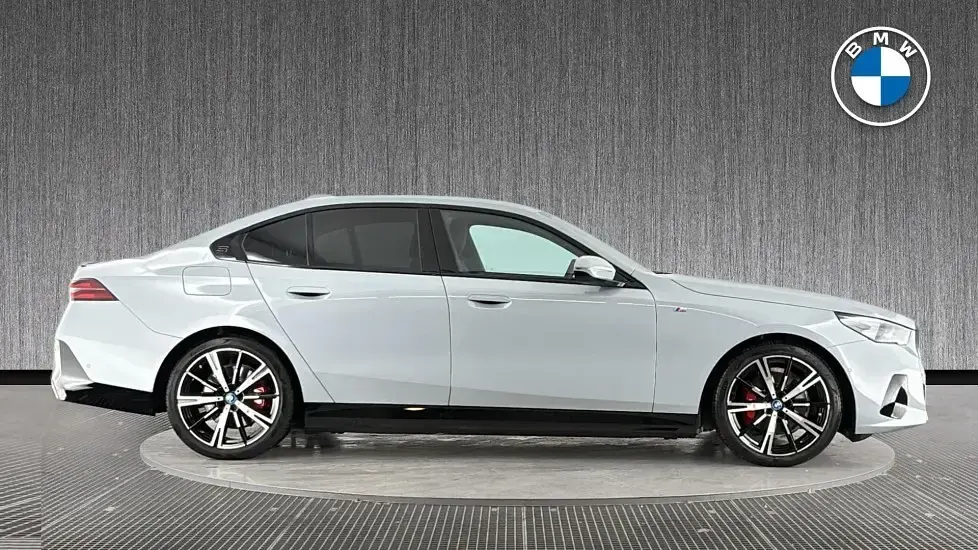 Used BMW 530e M Sport 295 HP (216 kW) 2024 Grey