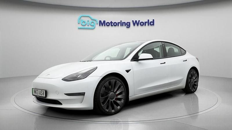 Used Tesla Model 3 2021 White Sedan