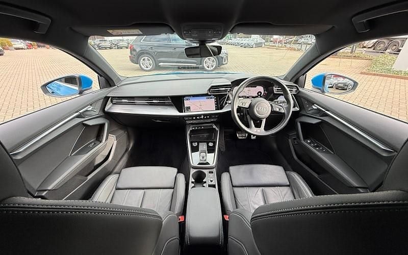 Used Audi A3 Sportback e-tron S-Line 204 HP (150 kW) 2025 Hatchback