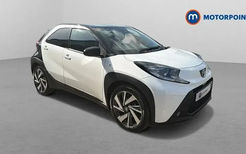 Käytetty Toyota Aygo X 72 HP (52 kW) 2025 Katumaasturi