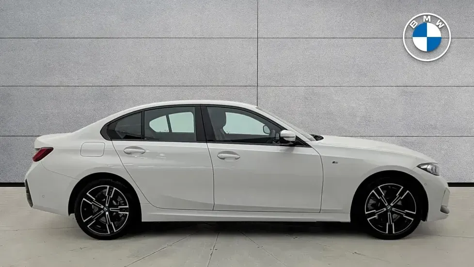 Used BMW 330 M Sport 288 HP (211 kW) 2025 White