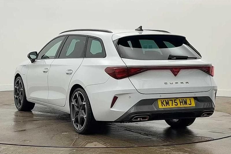 New Cupra Leon VZ1 2025 White Estate