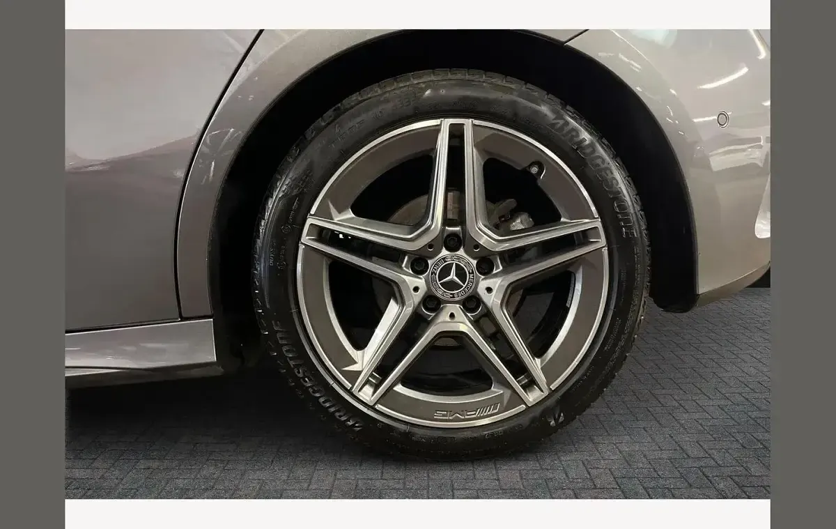 Used Mercedes A180 Executive 134 HP (98 kW) 2023 Grey Hatchback