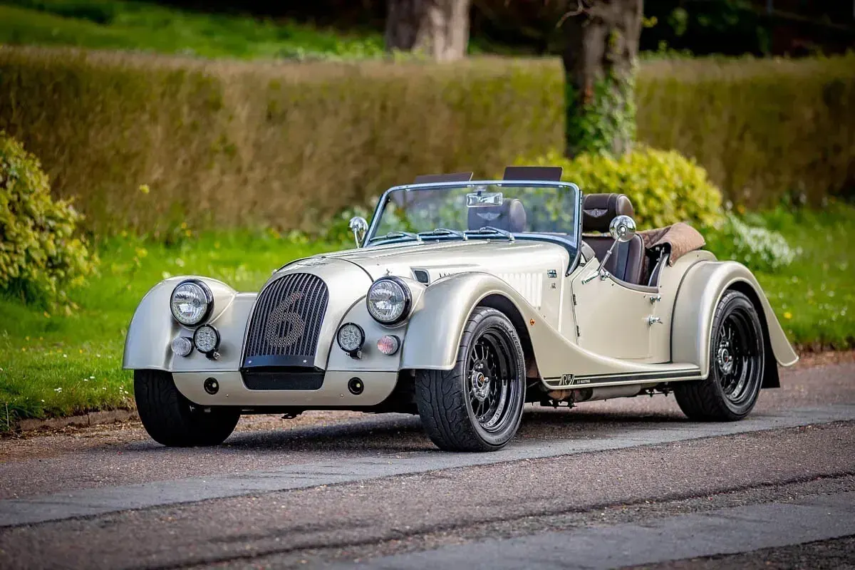Used Morgan Roadster 280 HP (205 kW) 2016 Gold Cabriolet
