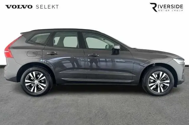 Used Volvo XC60 Core 250 HP (183 kW) 2022 Grey SUV