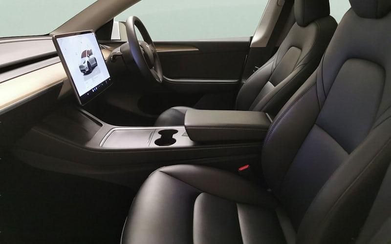 Used Tesla Model Y RWD 219 kW (299 HP) 2024 SUV