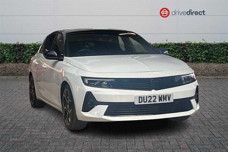 White Used 2022 Vauxhall Astra GS Line Hatchback | £16,490 (Expensive) - Image 1/4