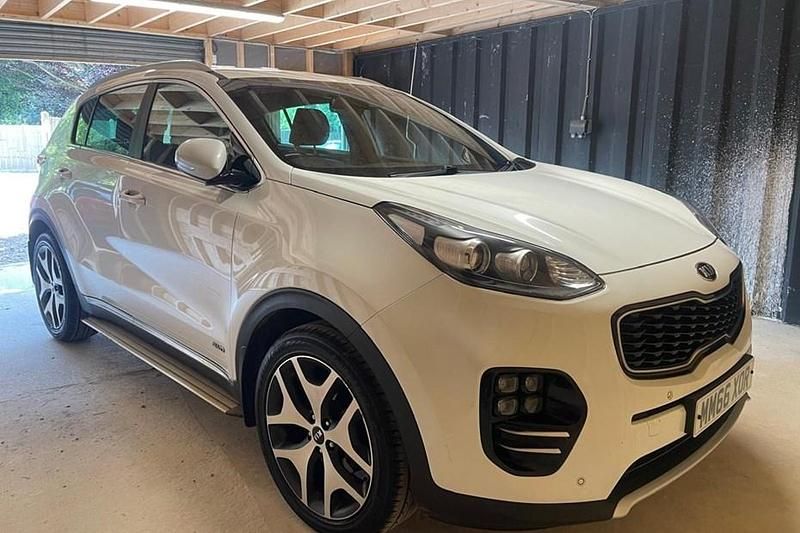 White Used 2016 Kia Sportage GT-Line SUV | £9,500 (Good price) - Image 1/1