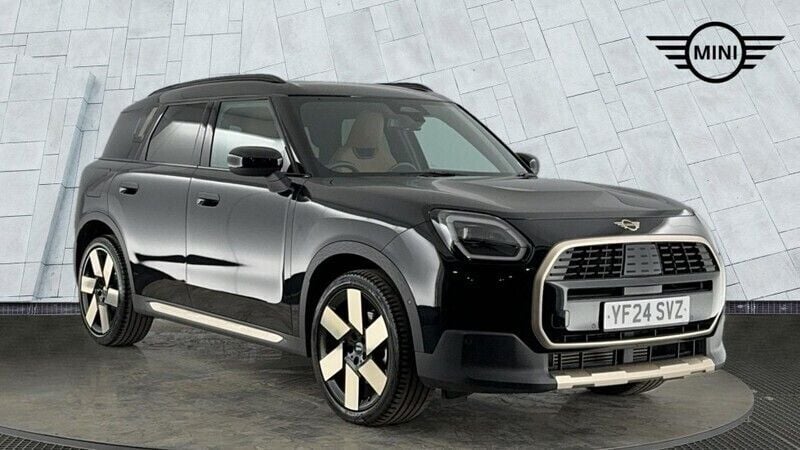 Black Used 2024 Mini Countryman SUV | £32,487 (Fair price) - Image 1/4
