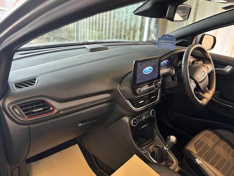 Used Ford Puma ST-Line X 155 HP (114 kW) 2022 Silver SUV