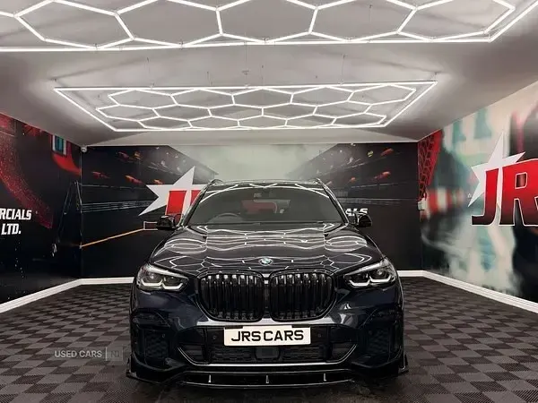 Usado BMW X5 M Sport 2023 Negro SUV