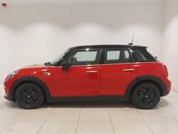 Used Mini Cooper 136 HP (100 kW) 2018 Red Hatchback