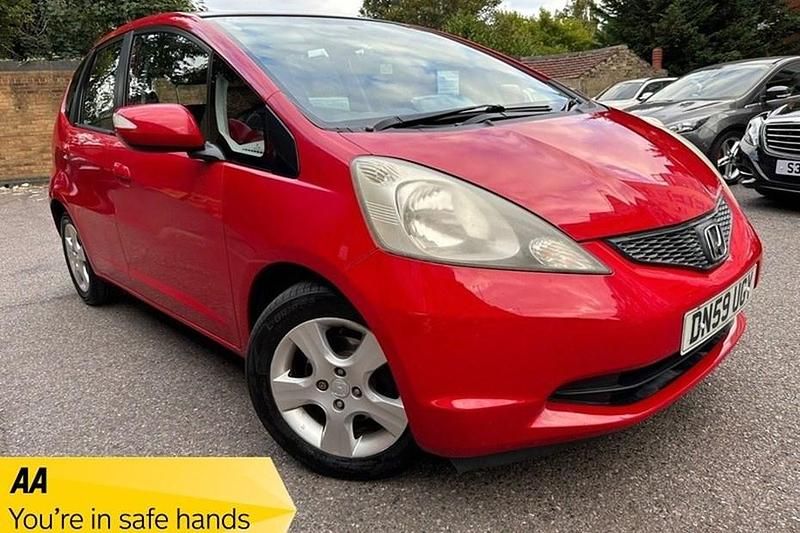 Red Used 2010 Honda Jazz ES Hatchback | £2,290 (Fair price) - Image 1/1