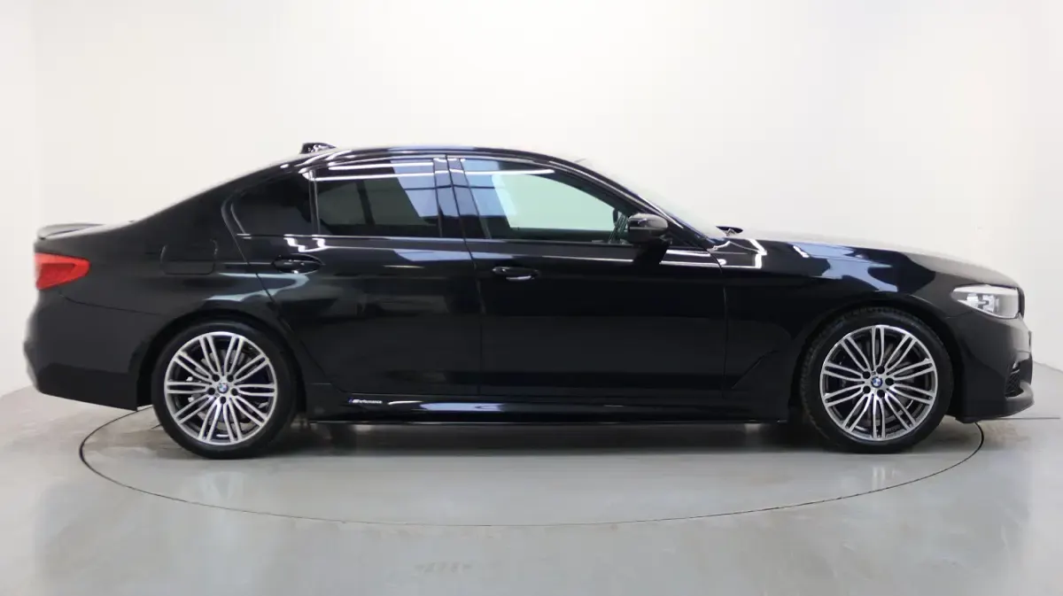 Used BMW 540 M Sport 335 HP (246 kW) 2018 Black Sedan