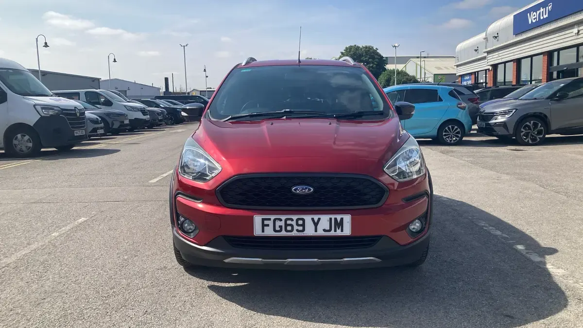 Used Ford Ka Plus Active 85 HP (62 kW) 2019 Red Hatchback