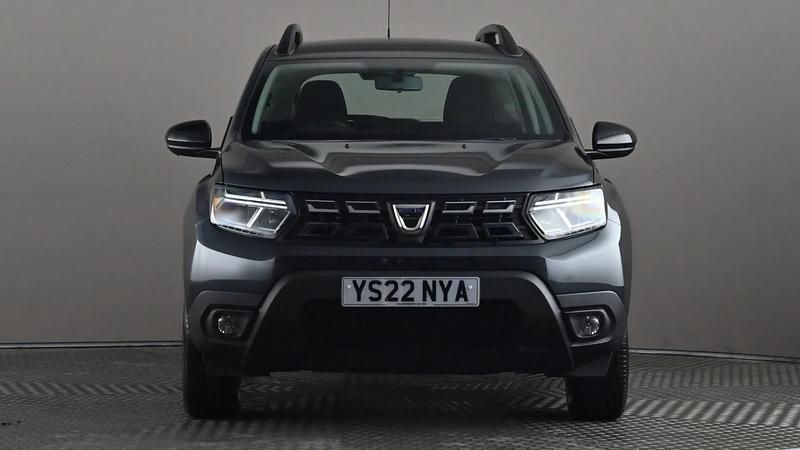 Used Dacia Duster Comfort 90 HP (66 kW) 2022 Grey SUV