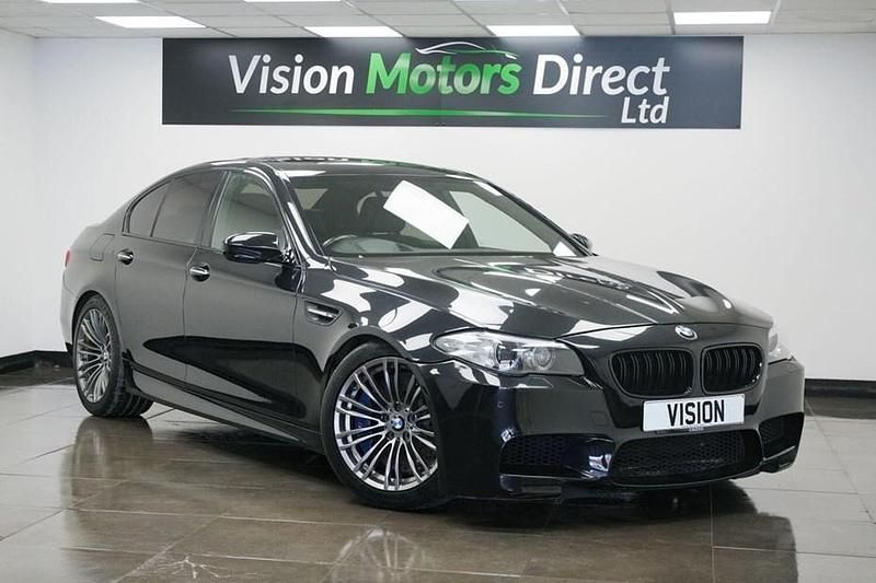 Used BMW M5 M Sport 560 HP (411 kW) 2016 Black Sedan