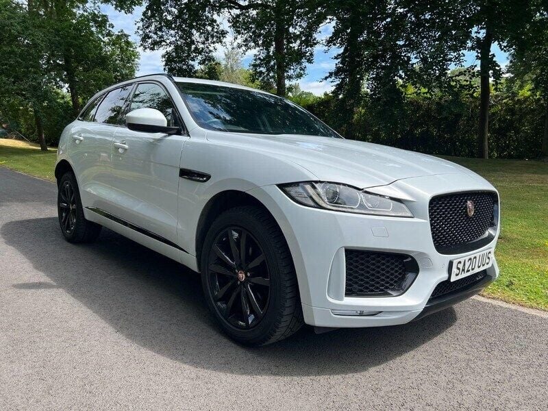 White Used 2020 Jaguar F-Pace Chequered Flag SUV | £16,750 (Fair price) - Image 1/4