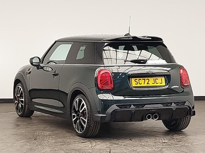 Używany Mini John Cooper Works Hatch 231 KM (169 kW) 2022 Zielony Hatchback