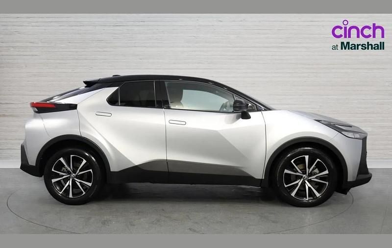 Used Toyota C-HR Design 138 HP (101 kW) 2024 Silver SUV