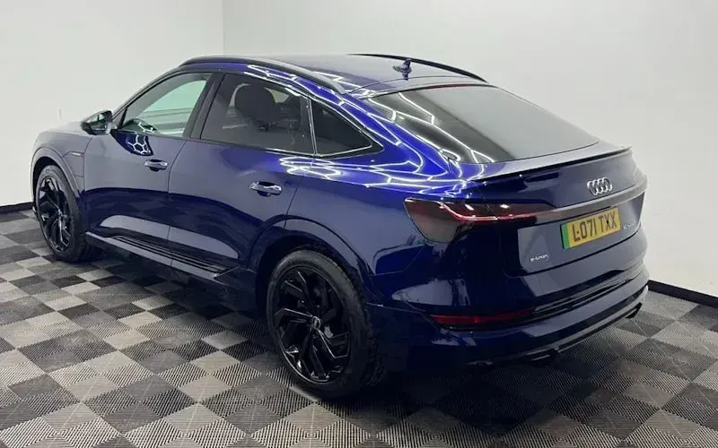 Used Audi e-tron Sportback Black Edition 230 kW (313 HP) 2022 SUV