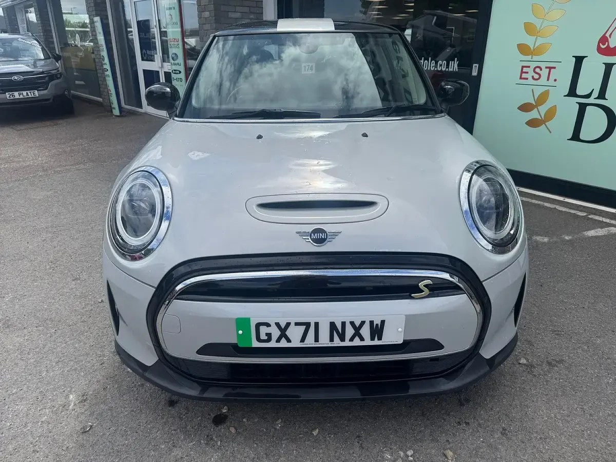 Used Mini Cooper S Hatch 135 kW (184 HP) 2021 Silver Hatchback