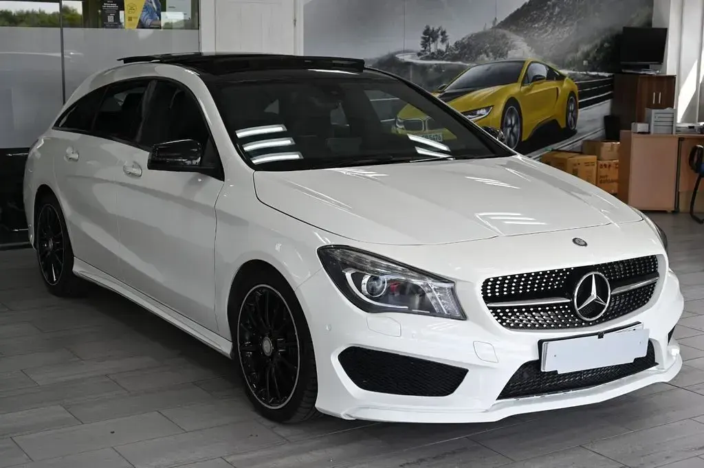 Used Mercedes CLA220 AMG 177 HP (130 kW) 2015 White Coupe