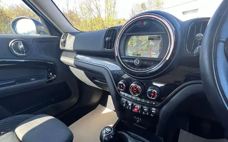Used Mini Cooper Countryman 136 HP (100 kW) 2017 Blue SUV