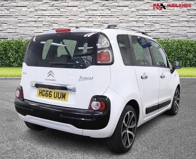 Used Citroën C3 Picasso Platinum 2017 White MPV