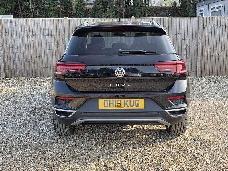 Usado VW T-Roc SEL 115 HP (84 kW) 2019 Preto SUV