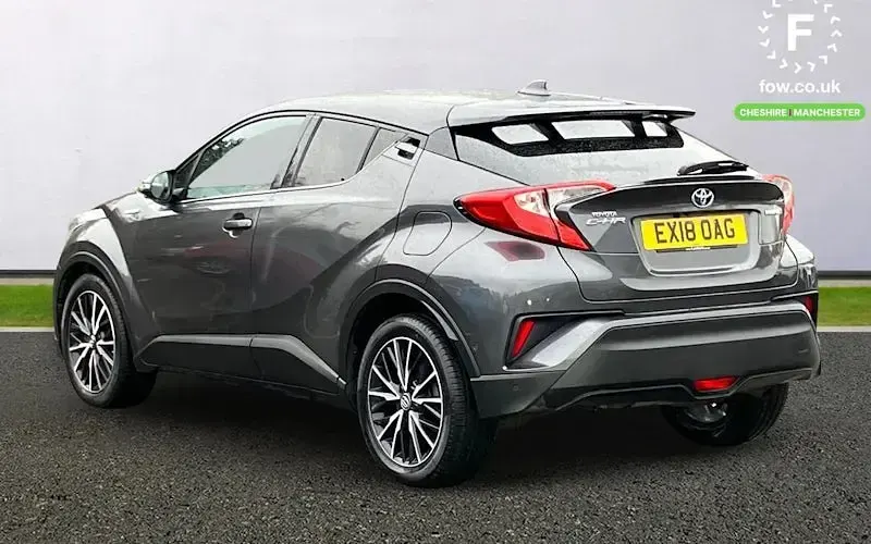 Begagnad Toyota C-HR 122 HK (89 kW) 2018 Grå SUV